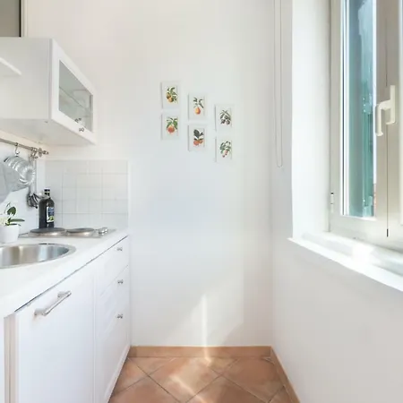 Candia House 50 Couette-café